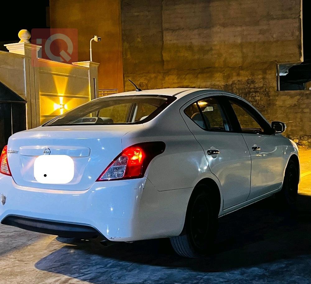 نيسان صني